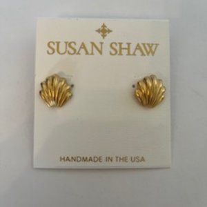Susan Shaw Shell Earrings